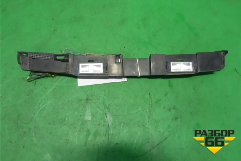 Фонарь подсветки номера (с кнопкой и накладкой) для Hyundai Equus с 2010г (Экус)