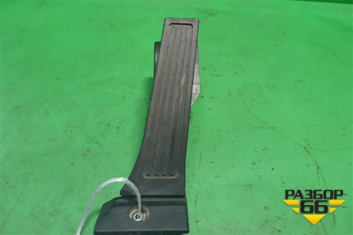 Педаль газа электронная ( 3.8л G6DJ) для Hyundai Equus с 2010г (Экус)