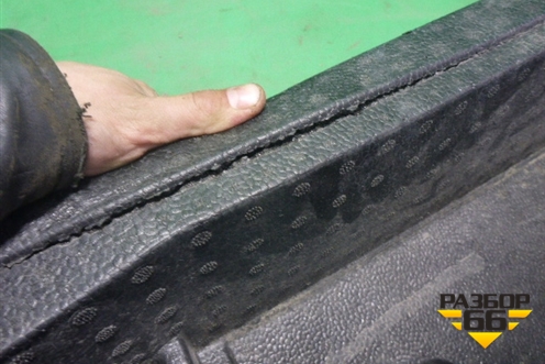 Ящик инструментальный в багажник (60U863957) для Skoda Rapid с 2013г (Рапид)