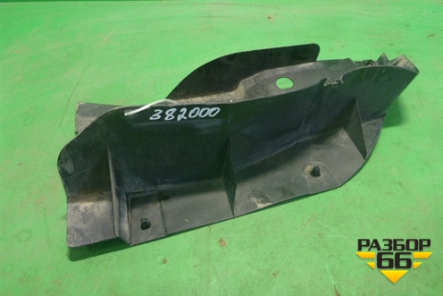 Пыльник заднего бампера левый (5872460080) для Lexus LX-570 с 2015г (ЛХ)