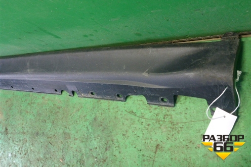 Накладка на порог наружная левая (51777191241) для BMW X5 E70 с 2007-2013г (Х5 Е70)