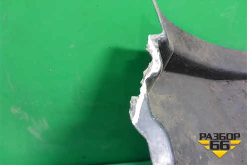 Пыльник двигателя  (задний) (9425205723) для Mercedes Benz TRUCK Axor 2 с 2004г (Аксор)