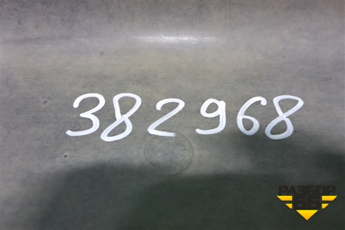 Пыльник двигателя  (задний) (9425205723) для Mercedes Benz TRUCK Axor 2 с 2004г (Аксор)