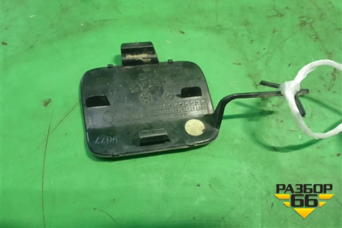 Заглушка в задний бампер (левая) (4M0807442B) для Audi Q7 c 2015г (Ку 7)