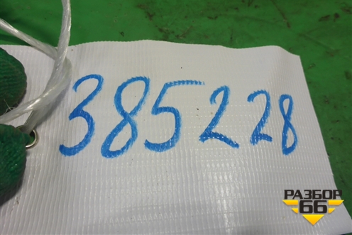 Заглушка в задний бампер (левая) (4M0807442B) для Audi Q7 c 2015г (Ку 7)