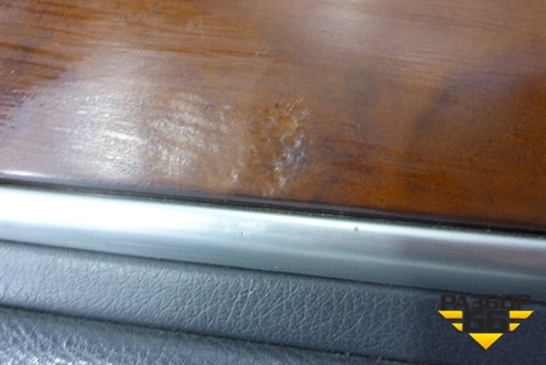 Обшивка двери задней правой под электрику (7L6867212) для Volkswagen Touareg c 2002-2010г (Туарег)