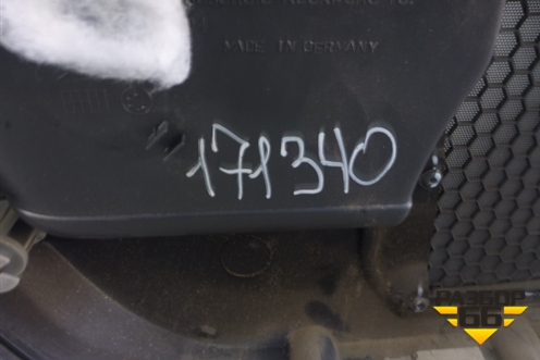 Обшивка двери задней правой под электрику для Volkswagen Touareg c 2002-2010г (Туарег)