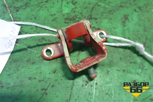 Петля двери багажника (левая) (1Z5827301C) для Skoda Octavia (А5) с 2004-2013г (Октавия)