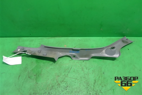 Накладка порога внутренняя заднего левого (седан) (8200447995) для Renault Clio с 1998-2002г (Клио)