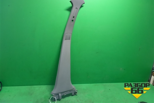 Обшивка стойки центральная правая (8200149151) для Renault Clio с 1998-2002г (Клио)