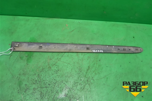 Накладка двери передней левой (7700410278F) для Renault Clio с 1998-2002г (Клио)