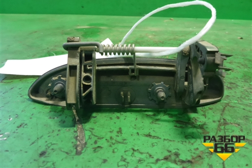 Ручка наружная двери передней правой (крашеная) для Renault Clio с 1998-2002г (Клио)