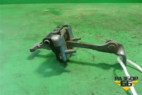 Ограничитель двери передней правой для Renault Clio с 1998-2002г (Клио)