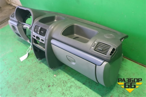 Торпедо не под AIR BAG (после 2001г) для Renault Clio с 1998-2002г (Клио)