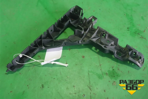 Кронштейн заднего бампера правый (J8A217B930AD) для Land Rover Range Rover Velar с 2017г (Велар)