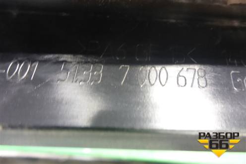 Накладка двери передней левой (на рамку) (51337000678) для Land Rover Range Rover 3 с 2002-2012г (Вог)