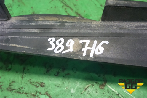 Кронштейн (на моторном щите левый малый) (6901873) для Land Rover Range Rover 3 с 2002-2012г (Вог)