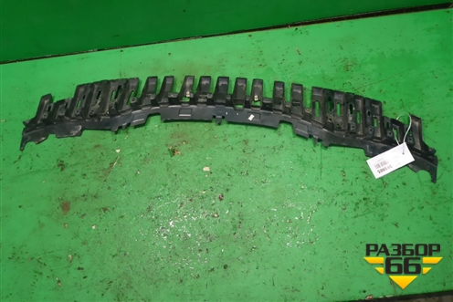 Усилитель переднего бампера (пластиковый) (LR038730) для Land Rover Range Rover 4 с 2013-2022г (Вог)