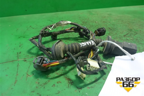 Проводка двери задней правой (8512A552) для Mitsubishi Lancer-X с 2007г (Лансер)