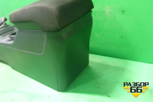 Подлокотник для Mitsubishi Lancer-X с 2007г (Лансер)