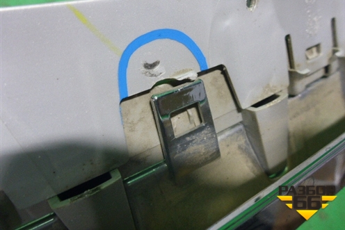 Решетка радиатора правая (7316076) для BMW X5 F15 с 2013г (Х5 Ф15)