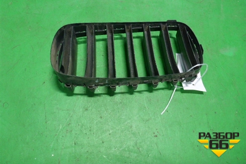 Решетка радиатора правая (без рамки) для BMW X5 F15 с 2013г (Х5 Ф15)