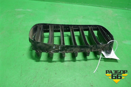 Решетка радиатора правая (без рамки) для BMW X5 F15 с 2013г (Х5 Ф15)