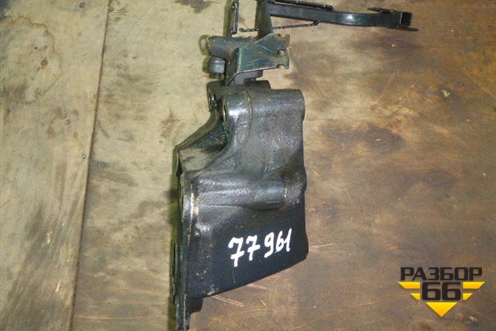 Кронштейн рулевого редуктора (81461103173) для MAN TGA 4-Series  с 2000-2008г (ТГА)