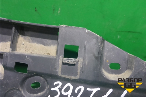 Кронштейн заднего бампера центральный (после 2012г) (5261560080) для Toyota Land Cruiser (200) с 2008г (Ленд Крузер)