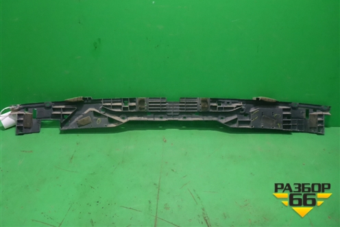 Кронштейн заднего бампера центральный (после 2012г) (5261560080) для Toyota Land Cruiser (200) с 2008г (Ленд Крузер)