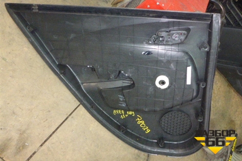 Обшивка двери задней правой под механику (седан) для Chevrolet Aveo (Т300) с 2011г (Авео Т300)