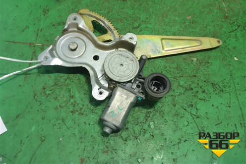 Стеклоподъёмник электрический задний левый (в сборе) для Toyota Rav-4 с 2000-2005г (Рав 4)