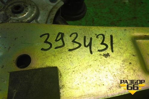 Стеклоподъёмник электрический задний левый (в сборе) для Toyota Rav-4 с 2000-2005г (Рав 4)