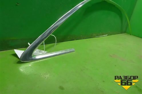 Молдинг на кузов правый (4H4853704B) для Audi A8 с 2009-2017г (А8)