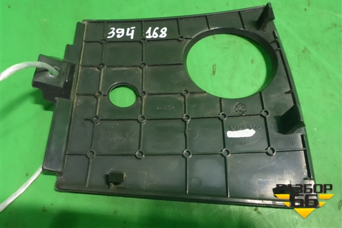 Накладка на торпедо  (правая на кран стояночного тормоза) (3175617) для Volvo TRUCK FM с 2001-2013г (ФМ)