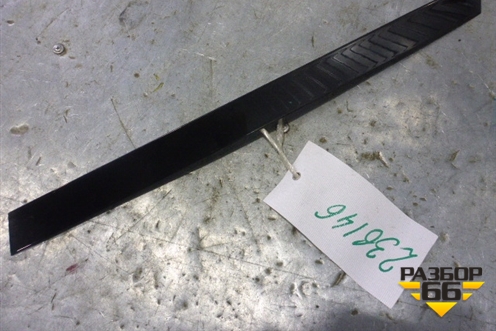 Накладка двери задней левой (на рамку) для BMW X5 E70 с 2007-2013г (Х5 Е70)