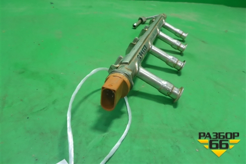 Рейка топливная рампа ( 1.2л CBZ) (03F133320C) для Seat Ibiza с 2008-2017г (Ибица)