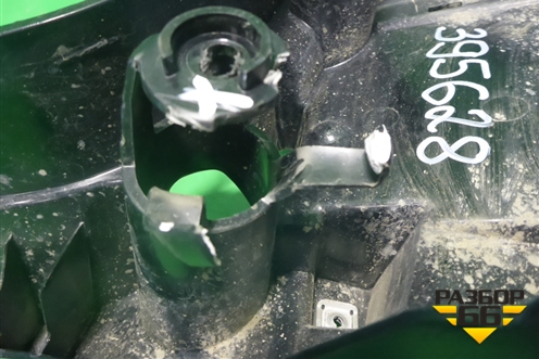 Кронштейн заднего бампера левый (51128054019) для BMW X5 F15 с 2013г (Х5 Ф15)