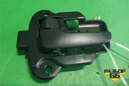 Ручка внутренняя двери задней левой (MN105359) для Mitsubishi Outlander XL с 2006-2012г (Аутлендер ХЛ)