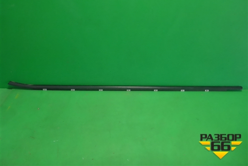 Накладка стекла переднего левого (3-х дверный кузов) (82220A2700FFF) для Kia Ceed с 2012-2018г (Сид 2)