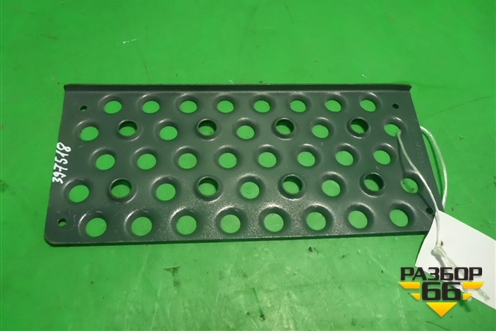 Подножка (ступенька верхняя в нижний корпус) (A9406660128) для Mercedes Benz TRUCK Axor 2 с 2004г (Аксор)