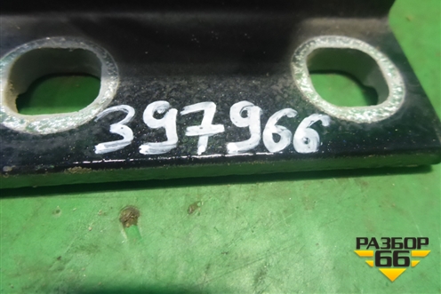 Петля двери задней правой верхняя (30784906) для Volvo XC90 с 2002-2015г (ХС90)