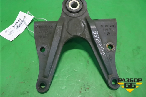 Кронштейн крепления передней рессоры (Правый задний) (A9413200070) для Mercedes Benz TRUCK Axor 2 с 2004г (Аксор)