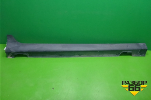 Накладка на порог наружная правая (377522S000) для Hyundai ix 35 с 2010г (Ай икс 35)