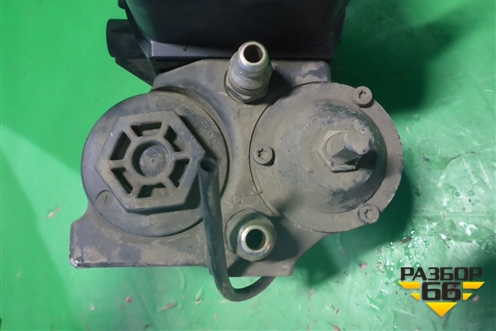 Насос системы AD BLUE (A0001401578) для Mercedes Benz TRUCK Axor 2 с 2004г (Аксор)