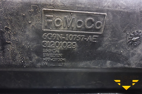 Ящик под аккумулятор (6G9N10757AE) для Land Rover Freelander 2 с 2007г (Фрилендер)