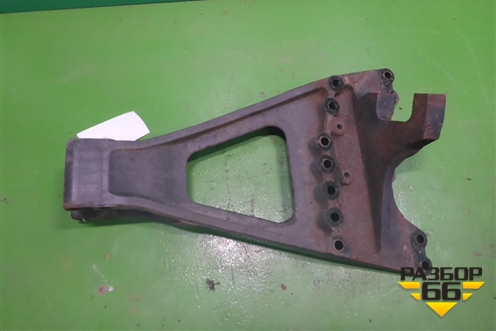 Кронштейн реактивной тяги левый  (A9423252409) для Mercedes Benz TRUCK Axor 2 с 2004г (Аксор)