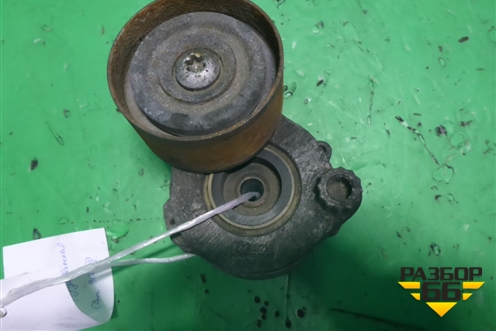 Ролик натяжитель ремня навесного оборудования (OM457LA) для Mercedes Benz TRUCK Axor 2 с 2004г (Аксор)