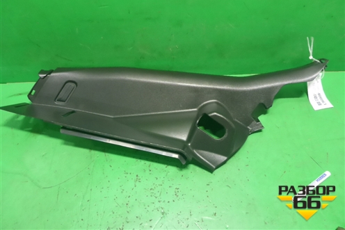 Обшивка стойки задняя нижняя левая (седан) (96983547) для Chevrolet Cruze c 2009-2015г (Круз)