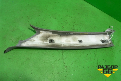 Обшивка стойки лобового стекла правая (7L6867234AJ) для Volkswagen Touareg c 2002-2010г (Туарег)